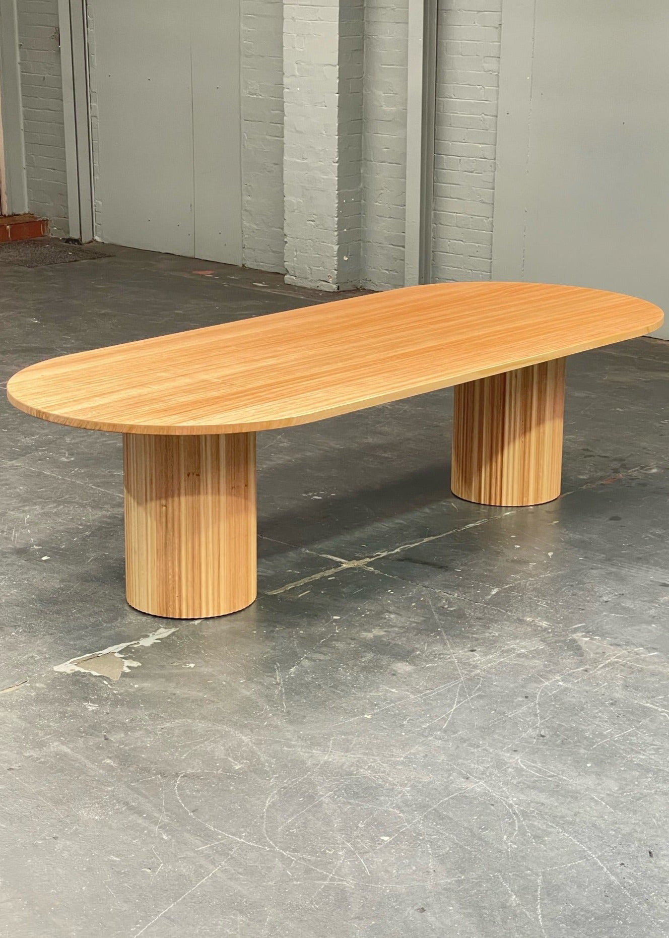Oval Ripple Dining Table