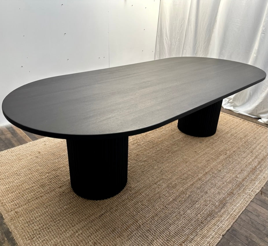 Oval Ripple Dining Table – Jakelin Furniture